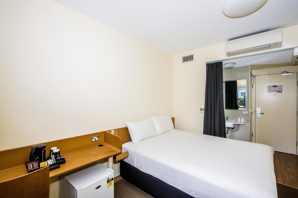 Ibis Budget Sydney Olympic Park Extérieur photo